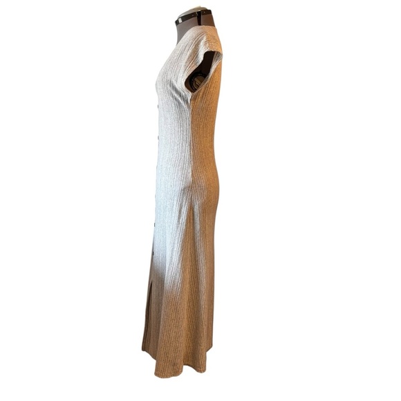 CAUTION TO THE WIND Grey & Tan Knit Maxi Dress with Buttons - Picture 6 of 9